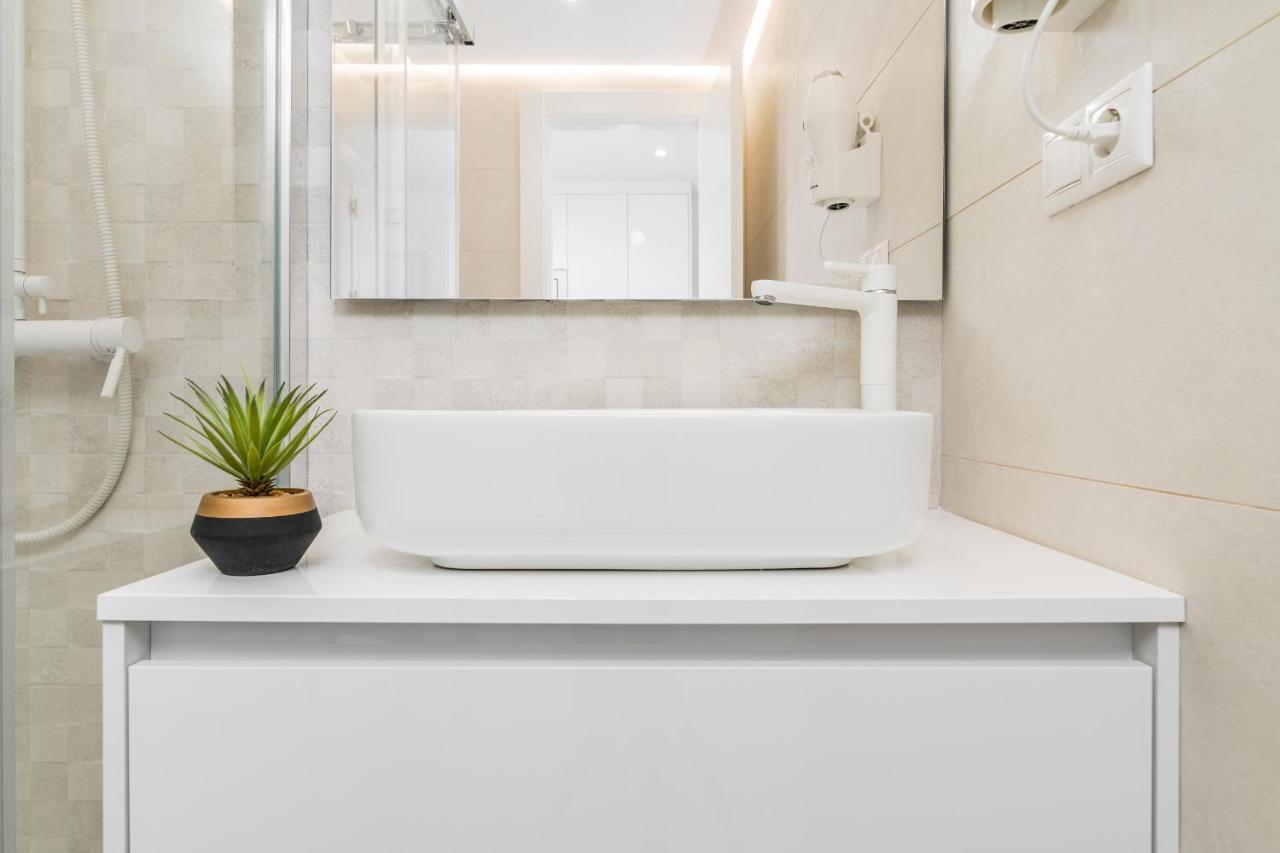Suite Homes Penthouse Capuchinos Малага Екстериор снимка
